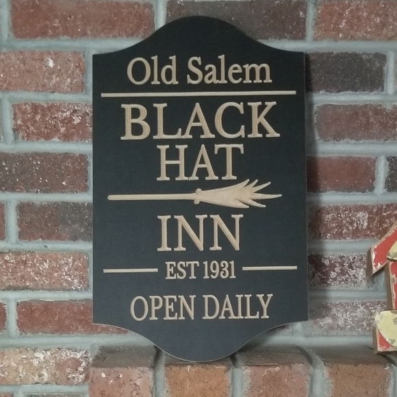 Handmade Other - Black Hat Inn Salem Ma Mass Massachusetts Sign Happy Halloween